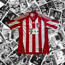 Load image into Gallery viewer, Bayern Munich HOME - 2009/10 XL